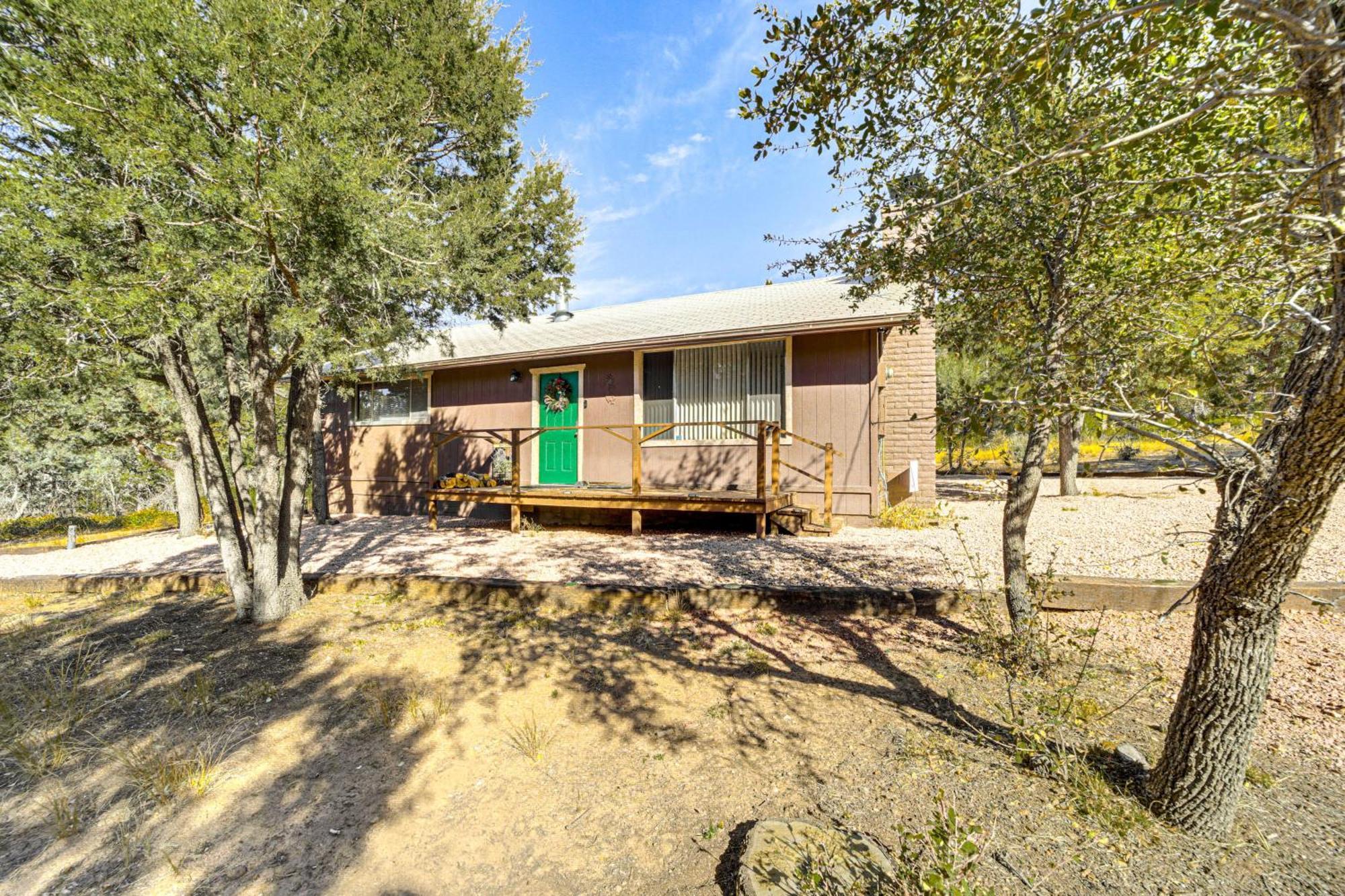 Pine Peaceful Strawberry Cabin Fire Pit And Hot Tub מראה חיצוני תמונה